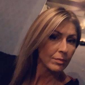 Meet your Posher, Bobbie